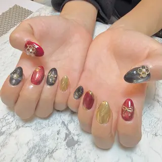 ネイル M’s + エムズプラスのネイルデザイン