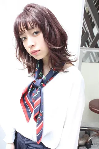 ミディアム カラー tuuli トゥーリのヘアスタイル