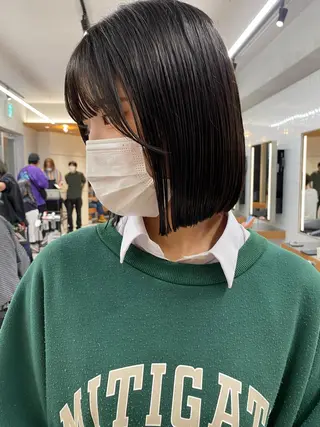 ショート カラー センターパート/ 暖色カラーayuのヘアスタイル