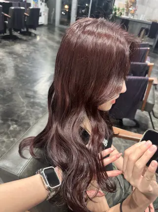 ロング カラー amy .のヘアスタイル