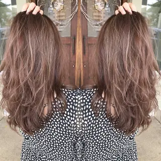 セミロング カラー grand juteのヘアスタイル