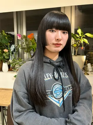 ロング みうら ありさのヘアスタイル