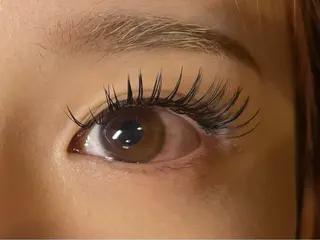 マツエク・マツパ PutiLuca 相澤の眉毛・アイブロウイメージ