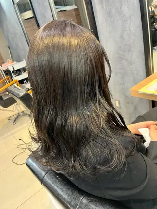 セミロング カラー ヘアアレンジ キッズ ネイル マツエク・マツパ アイブロウ 透明感カラー🤎 ゆりのヘアスタイル