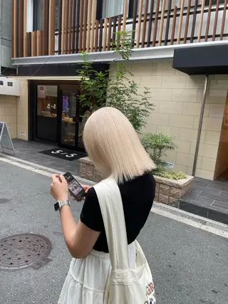 ミディアム カラー 似合わせハイトーン ヒロトのヘアスタイル