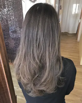 セミロング カラー grand juteのヘアスタイル
