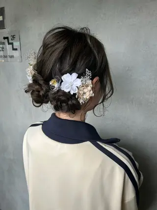 ロング ヘアアレンジ 西村 真実子のヘアスタイル