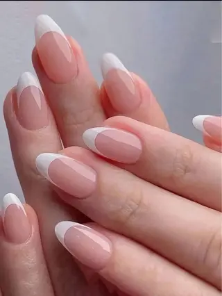 ネイル FuFu.Nail 2️⃣番のネイルデザイン