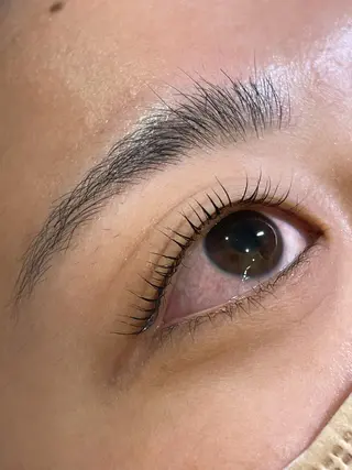 マツエク・マツパ 井上 真里奈のヘアスタイル