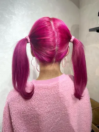 ロング カラー 岩谷/ブリーチ 🪽透明感カラーのヘアスタイル