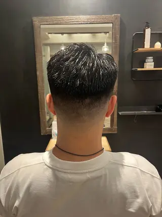 メンズ 逢坂 智也のヘアスタイル