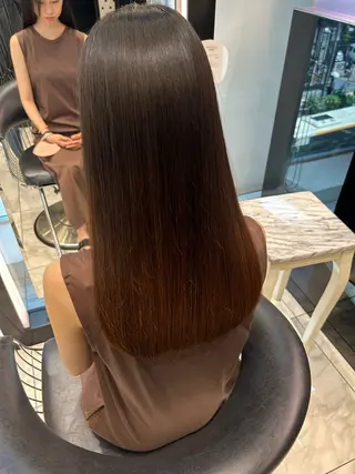 ロング パーマ 韓国っぽ透け感カラー マンツーマン🫧なおのヘアスタイル