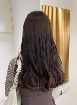 ロング Nana/透けカラー ×似合わせカットのヘアスタイル