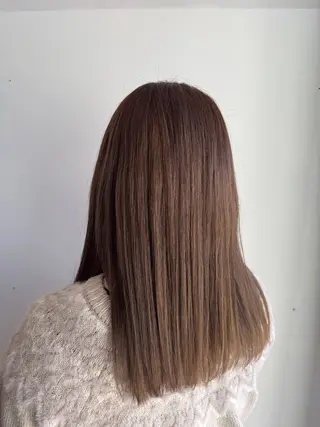 ロング カラー 大塚 しおりのヘアスタイル