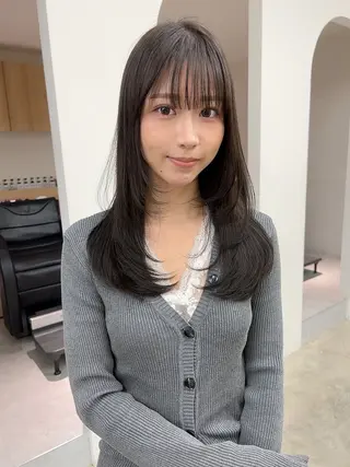 ロング vince. moekoのヘアスタイル