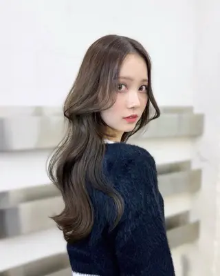 セミロング カラー 🦋韓国系指名No1 店長/圓山 祐也🦋のヘアスタイル
