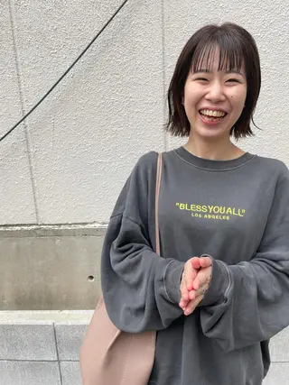 ミディアム さの あやねのヘアスタイル