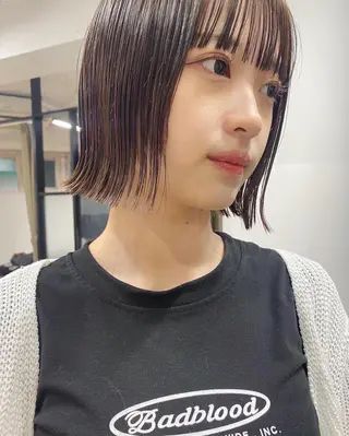 ショート カラー センターパート/ 暖色カラーayuのヘアスタイル