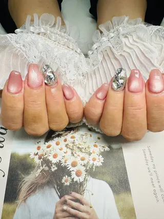 ネイル Y&A nail🌈のネイルデザイン