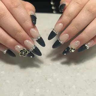 ネイル REVIA nailのネイルデザイン