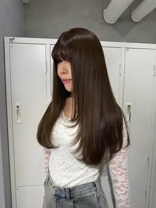 sena⌇ベージュ⌇ ブリーチなしWカラーのヘアスタイル