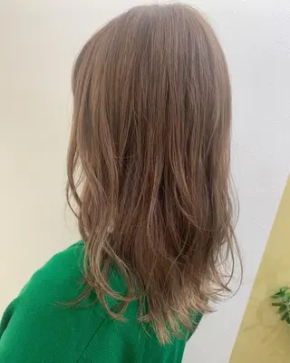 ミディアム カラー hub hair レイヤー/透明感のヘアスタイル