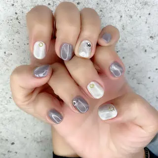 ショート カラー パーマ ヘアアレンジ メンズ キッズ ネイル マツエク・マツパ アイブロウ Salon Kのネイルデザイン