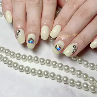 ネイル NailSalon Fluraのネイルデザイン