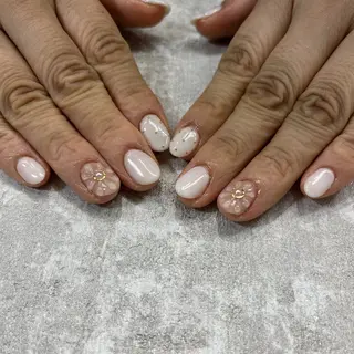 ネイル 大島 玲奈のネイルデザイン