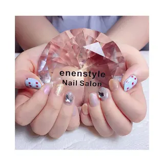 ミディアム ネイル 👑enen style👑のネイルデザイン