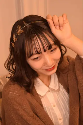 ミディアム カラー ヘアアレンジ 🎀透明感ナチュラル ガーリー🎀yuhiのヘアスタイル