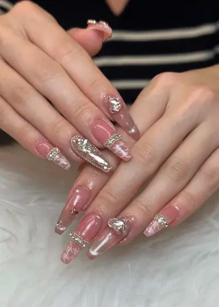 ネイル NIE MoMoのネイルデザイン
