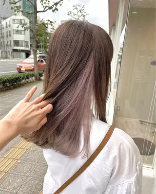 セミロング カラー 佐々木 美帆のヘアスタイル