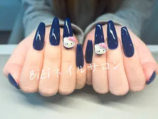 ネイル BiEi ネイルサロン長さ出しのネイルデザイン