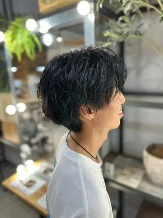 ショート カラー 溜一太/似合わせ/ メンズカットのヘアスタイル