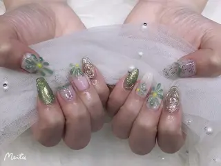 ネイル C ✨Mのネイルデザイン