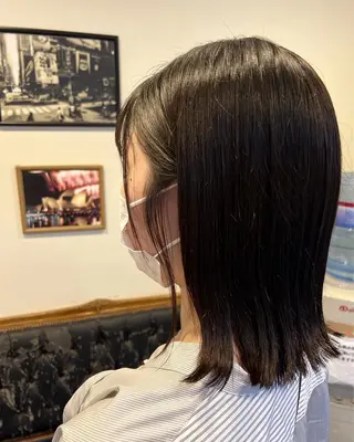 ミディアム ハイライト特化小澤 奈津美のヘアスタイル