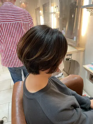 ショート ショートカットなら 前平友慈のヘアスタイル
