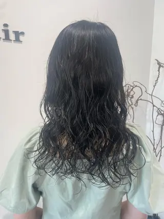 ロング 大島 瑞穂　ビズヘアーのマツエク・マツパデザイン