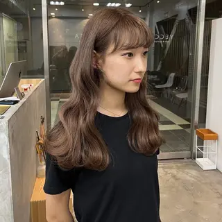 セミロング デザインカラー /るあんのヘアスタイル