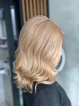 セミロング 👑最高級エクステ 👑新宿/タイセイのヘアスタイル