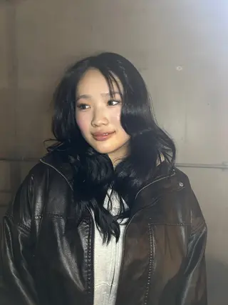 ロング カラー Inity／ Nina✩.*˚の眉毛・アイブロウイメージ