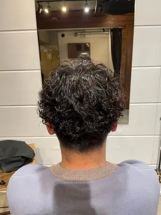 ショート パーマ メンズ 【お洒落パーマ】 Elme　肥塚康汰郎のヘアスタイル