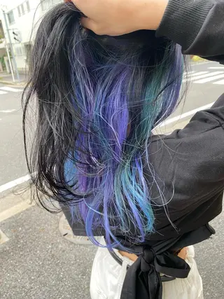 セミロング ハイトーンカラー🌈 メンズパーマ鈴木康平のヘアスタイル