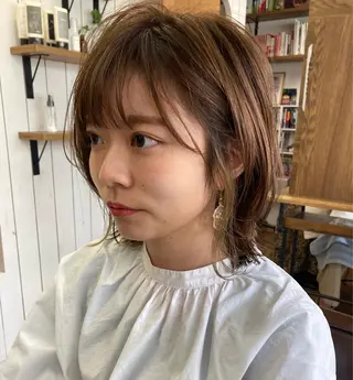 ミディアム カラー Hareru 豊田 修廣のヘアスタイル