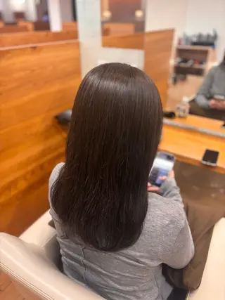 ロング カラー 高橋 杏梓のヘアスタイル