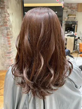 ロング 💎レイヤー/韓国 💎石戸谷のヘアスタイル