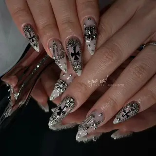 ネイル Y U K Iのネイルデザイン