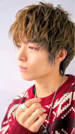 ショート メンズ ✨ブリーチなし透明感 池袋 水野のヘアスタイル
