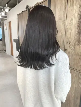 ミディアム カラー ヘアアレンジ 🌷FUKA🌷 まろやかハイトーンのヘアスタイル